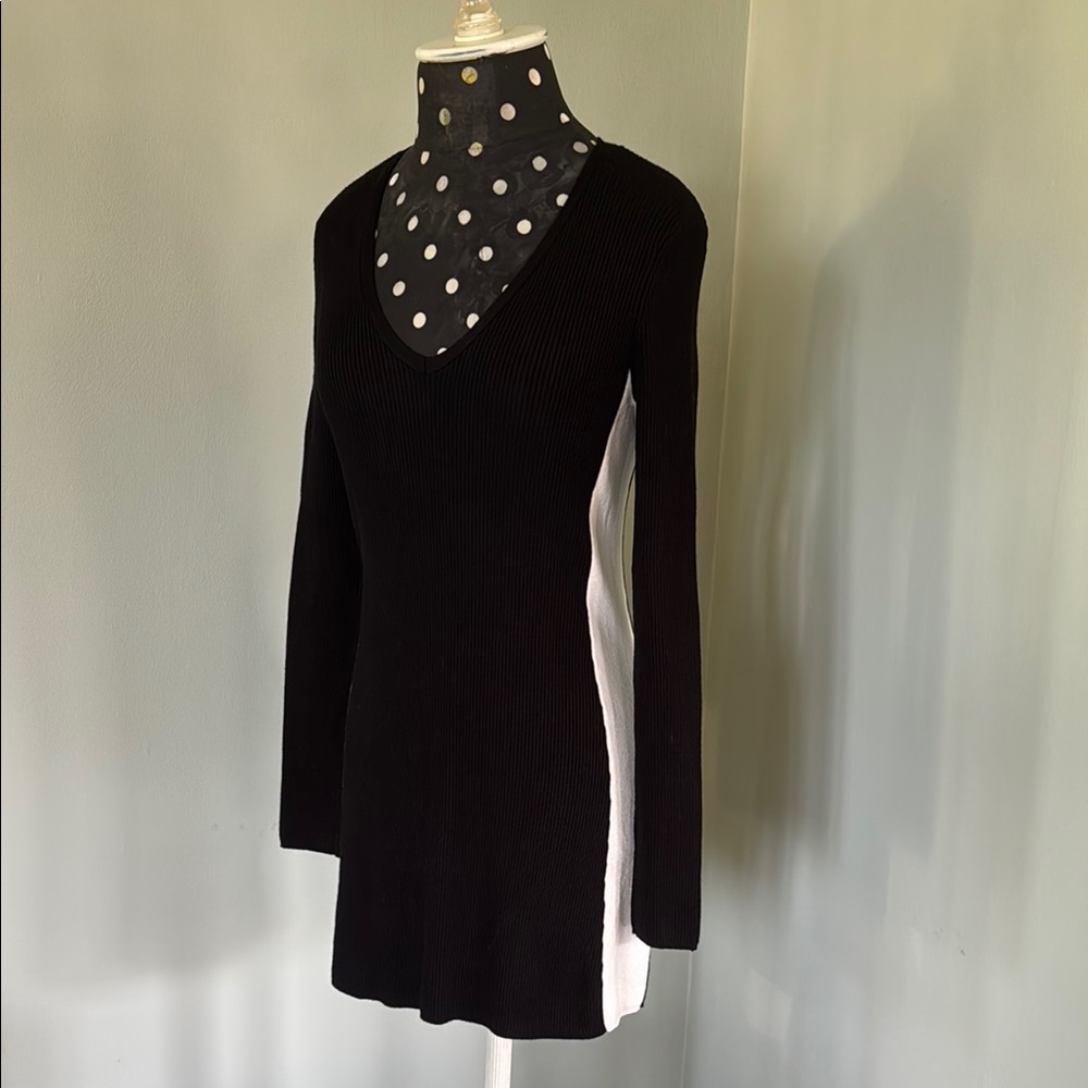 Black and White V-Neck Sweater Dress